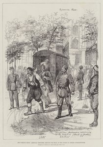 La crisis turca, prisioneros armenios llegando para el juicio en los Tribunales de Justicia, Constantinopla de Melton Prior